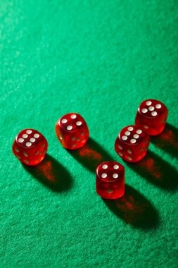 suki app showing live-dealer table on mobile